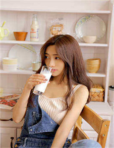 《李嘉欣三级》
