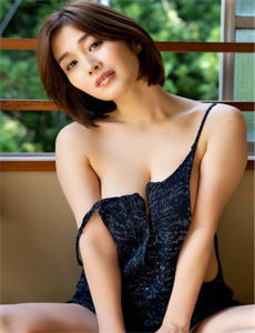 《播放玫瑰》