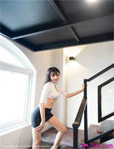 《青青久在线视频免费视频》