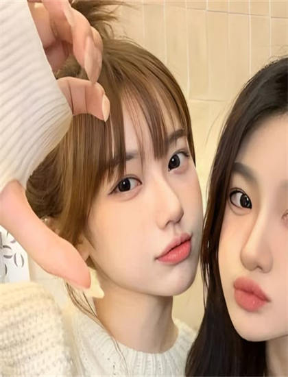 摄影师视觉语言解读《致命闪玩》无人机拍摄的视角与稳定性 【技术成就评价】